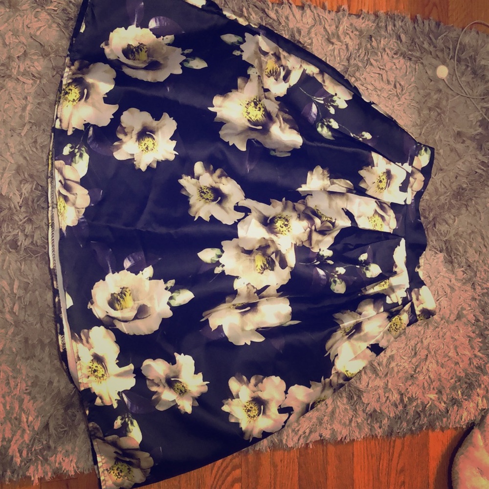 Midi floral skirt